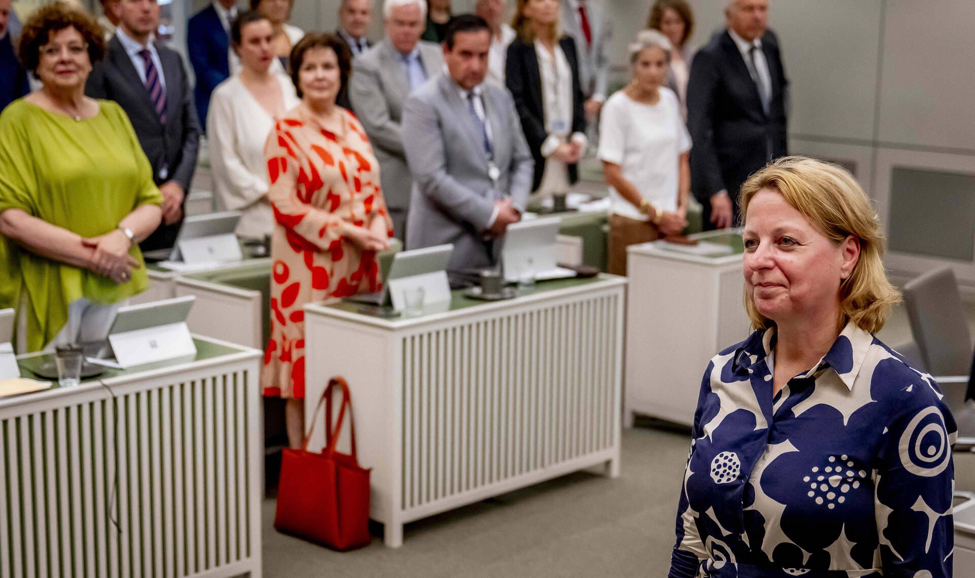 VVD-senator Straus treedt aan.